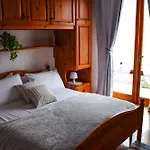 L'ulivo 5 Chilometri Da Varenna Vista In Via Privata Apartment