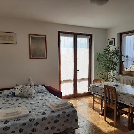 L'ulivo 5 Chilometri Da Varenna Vista In Via Privata Lejlighed