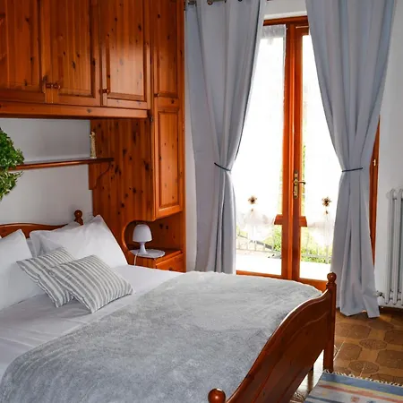 L'ulivo 5 Chilometri Da Varenna Vista In Via Privata Lejlighed *