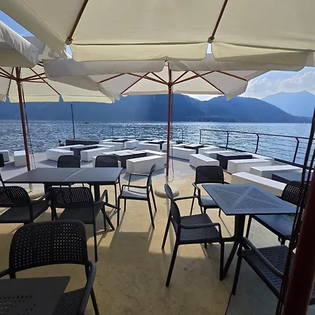 L'ulivo 5 Chilometri Da Varenna Vista In Via Privata Lierna