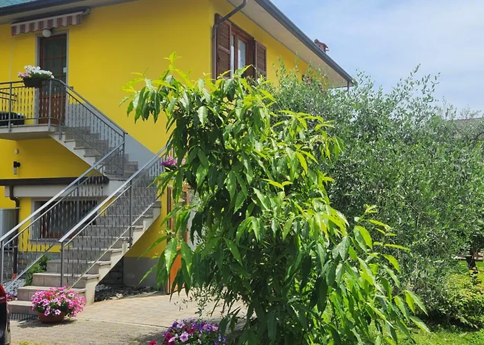 Appartement L'ulivo 5 Chilometri Da Varenna Vista In Via Privata Lierna