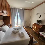 L'ulivo 5 Chilometri Da Varenna Vista In Via Privata *