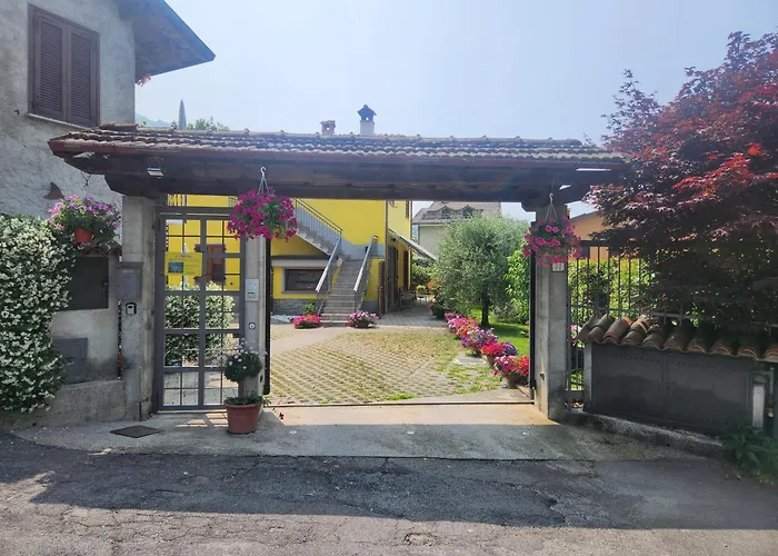 Appartamento L'ulivo 5 Chilometri Da Varenna Vista In Via Privata *